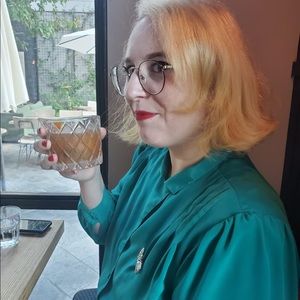 Meet your Posher, Brooke